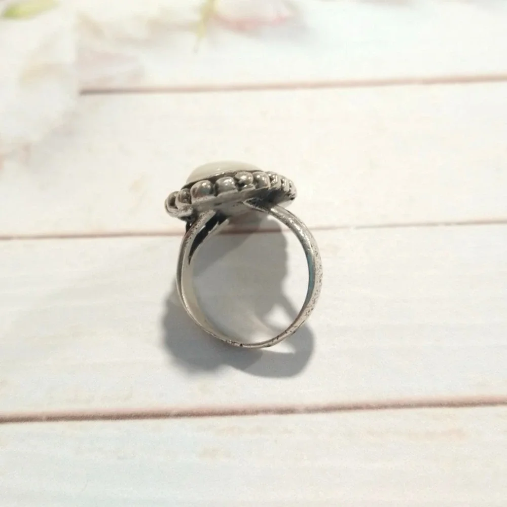 Antique Mother Of Pearl Oval Ring Sterling Silver Navajo Native Size 7.25 - Picture 7 of 16